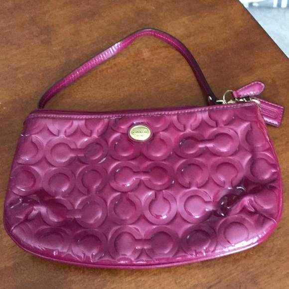 Coach Handbags - Coach  wristlet
